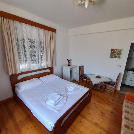 Rey Garden Villa Влёра Экстерьер фото